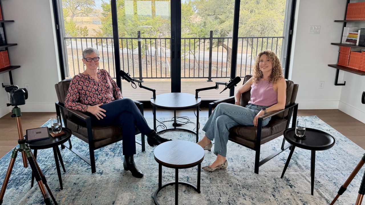Elizabeth Davis and Marissa Bennett on the set of The Entrepreneur's Chair